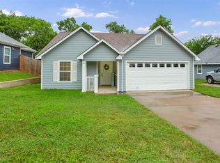 903 W Elm St, Denison, TX 75020