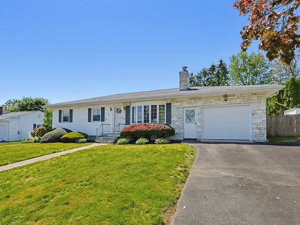 79 Highview Ave, Somerset, MA 02726