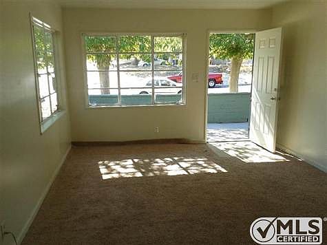 4th image of 15027 Tatum Dr