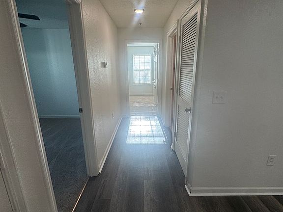 4th image of 1525 Spring Place Rd SE #324