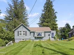 83 Summer St, Lanesborough, MA 01237