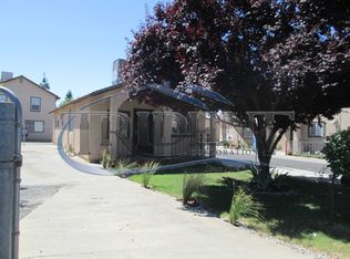 1070 Grand Ave, Olivehurst, CA 95961