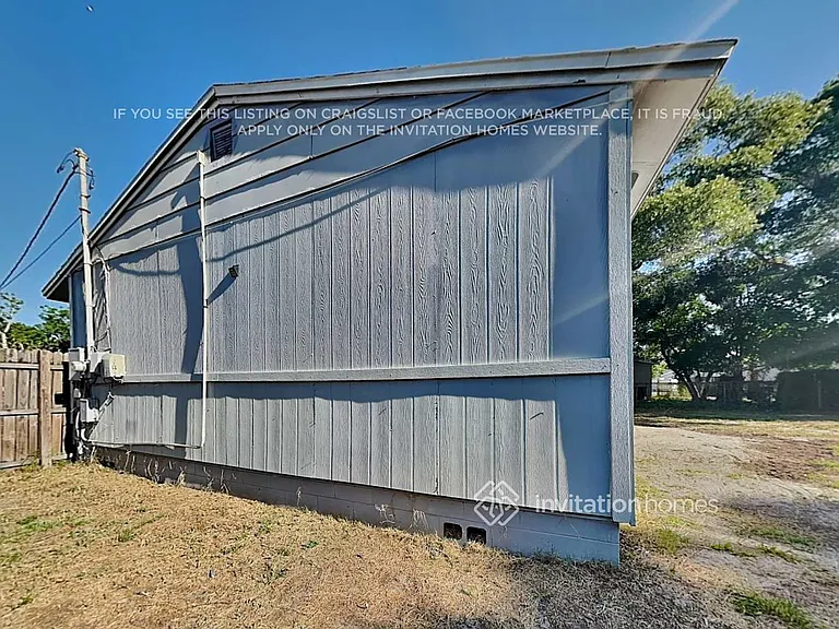 7509 N Saint Peter Ave — Photo 16
