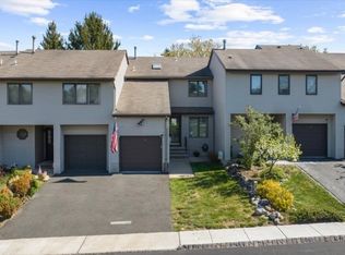 20 Linden Ct, Flemington, NJ 08822