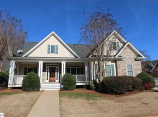 33 Ashby Grove Dr, Simpsonville, SC 29681