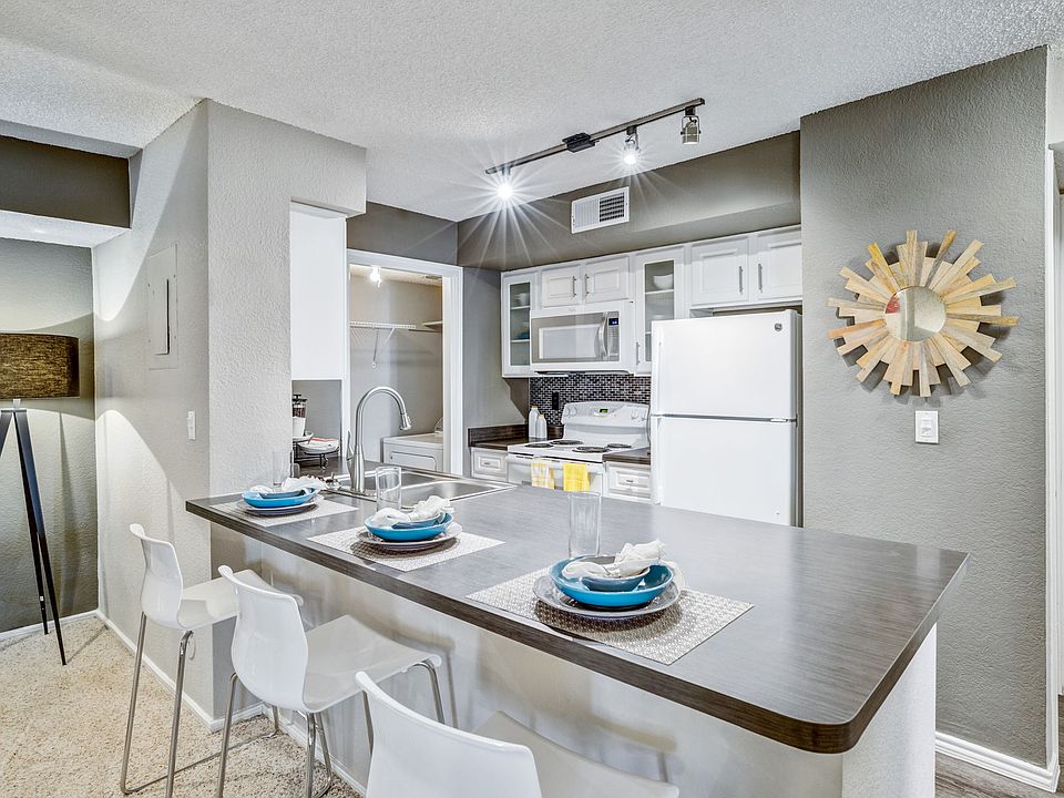 1st image of 7555 E Peakview Ave #732