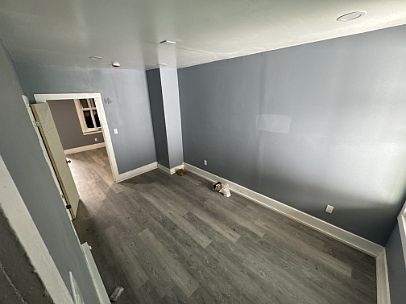 5th image of 804 W Mulberry St