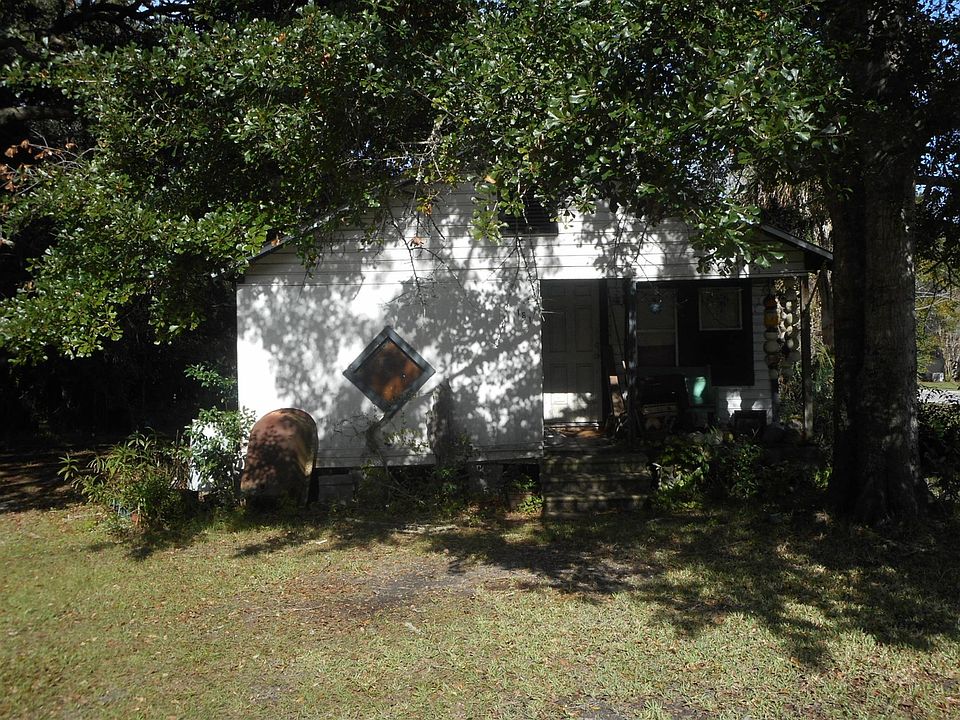 1st image of 161 13th St
