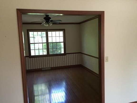4th image of 612 Tara Oaks Dr