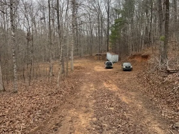 1128 Minardi Dr, Hogansville, GA 30230