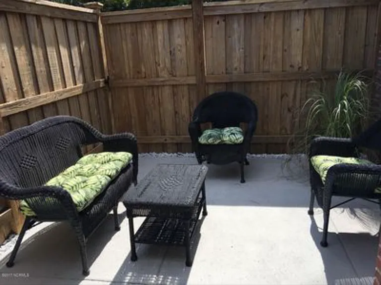 3938 Spicetree Dr — Photo 18