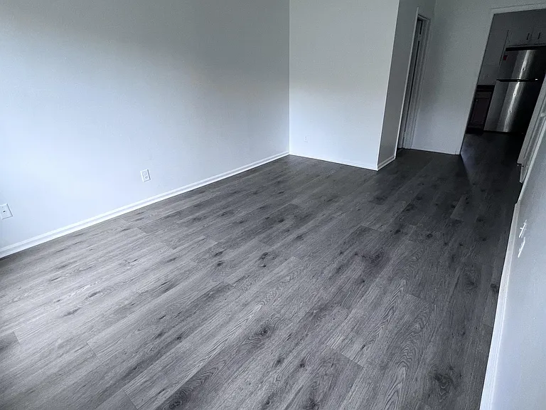 1307B W Meadowview Rd #1 — Photo 9