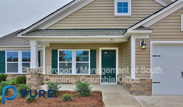 44 Bayberry Ct — Photo 5