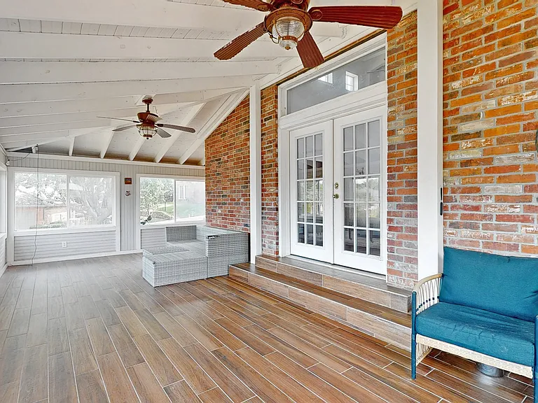 3200 Hilltop Ct — Photo 34
