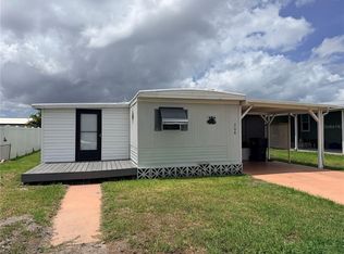 208 50th Avenue Dr E, Bradenton, FL 34203