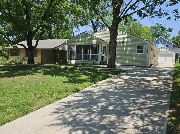 120 Pawnee Ave, Lawrence, KS 66046