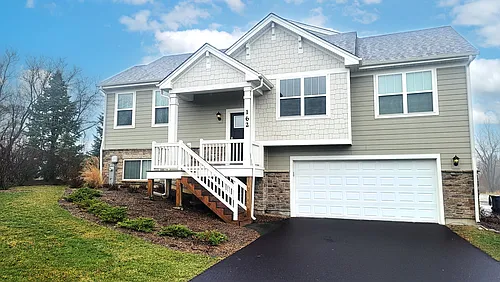 162 Goldenrod Dr Photo 1