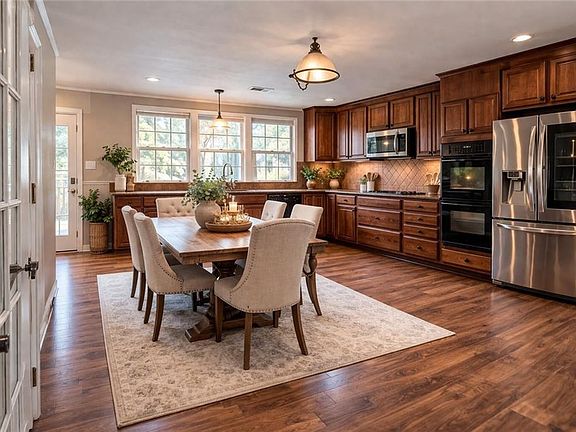 3rd image of 34061 Tupelo Ln