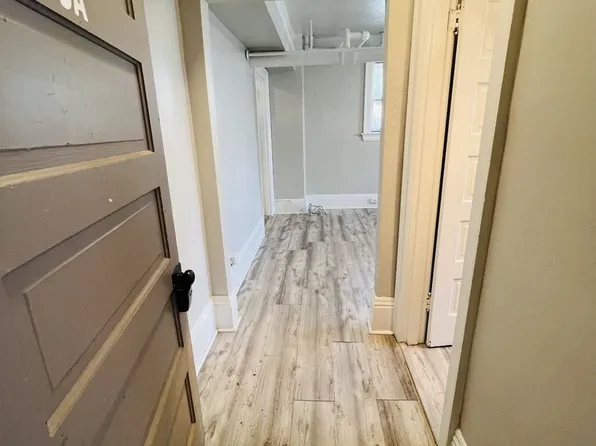 RH Blackstone, 206 W Lawrence St APT 5A, Helena, MT 59601