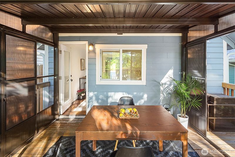 2nd image of 5429 Renton Avenue S