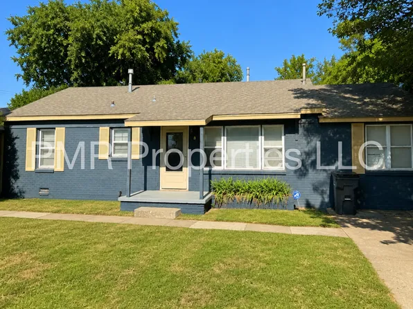 8 NW 25th St, Lawton, OK 73505