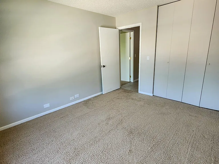 560 Shorely Dr #204 — Photo 19