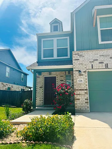 176 Andross Ln Photo 1