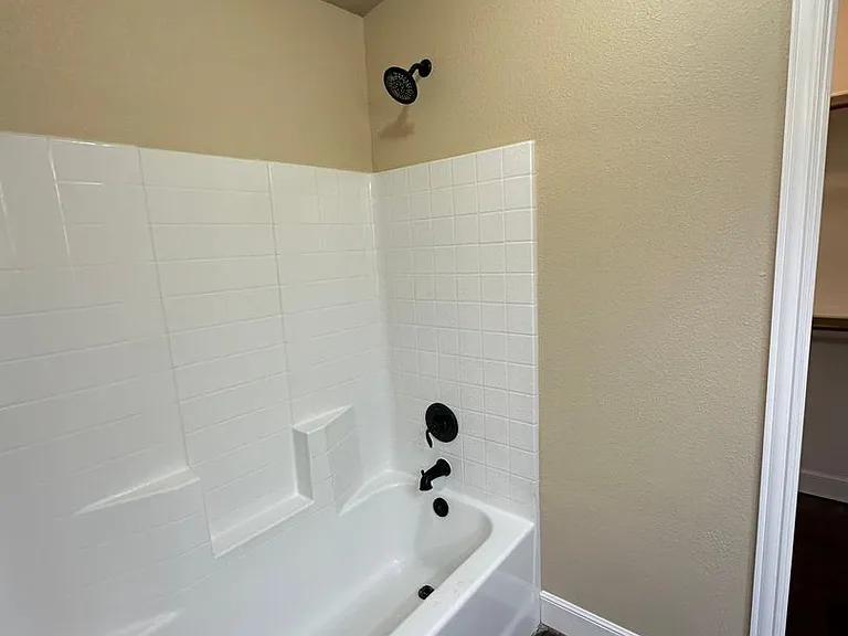 3820 Carrera Ln — Photo 10