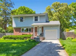 139 Sterling St, Port Jefferson Station, NY