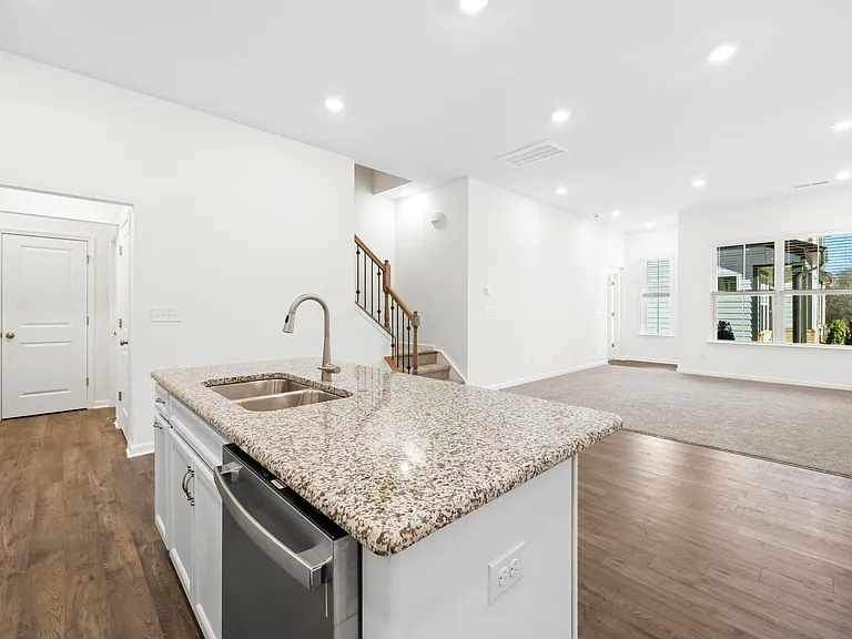 5720 Rivulet Way — Photo 6