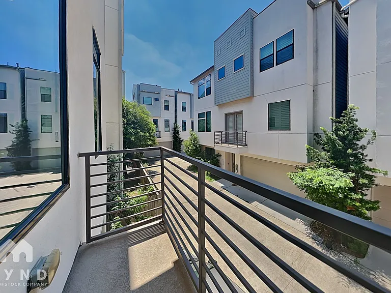 5309 Inker St — Photo 18
