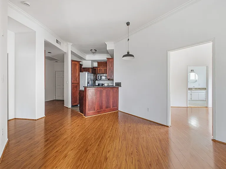 6140 Monterey Rd #408 — Photo 5