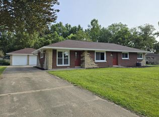 N68W20991 Hi Mount Ct, Menomonee Falls, WI 53051