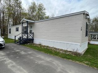 12 Hayden St, Winslow, ME 04901
