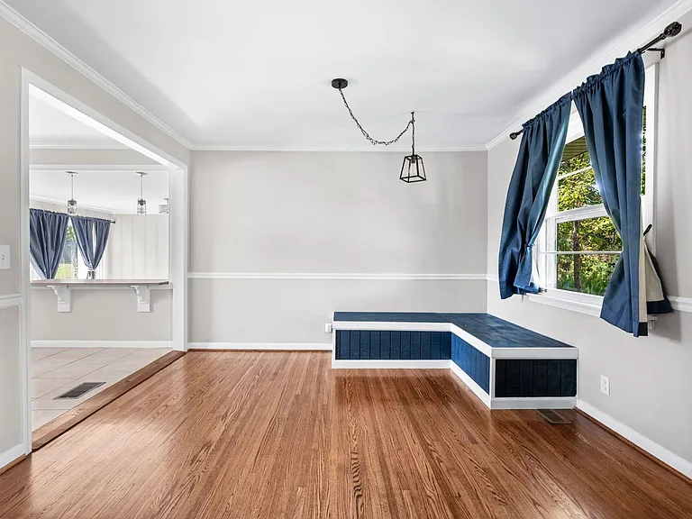 4809 Lynn Dr — Photo 11