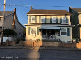 20 S Manning St, McAdoo, PA 18237