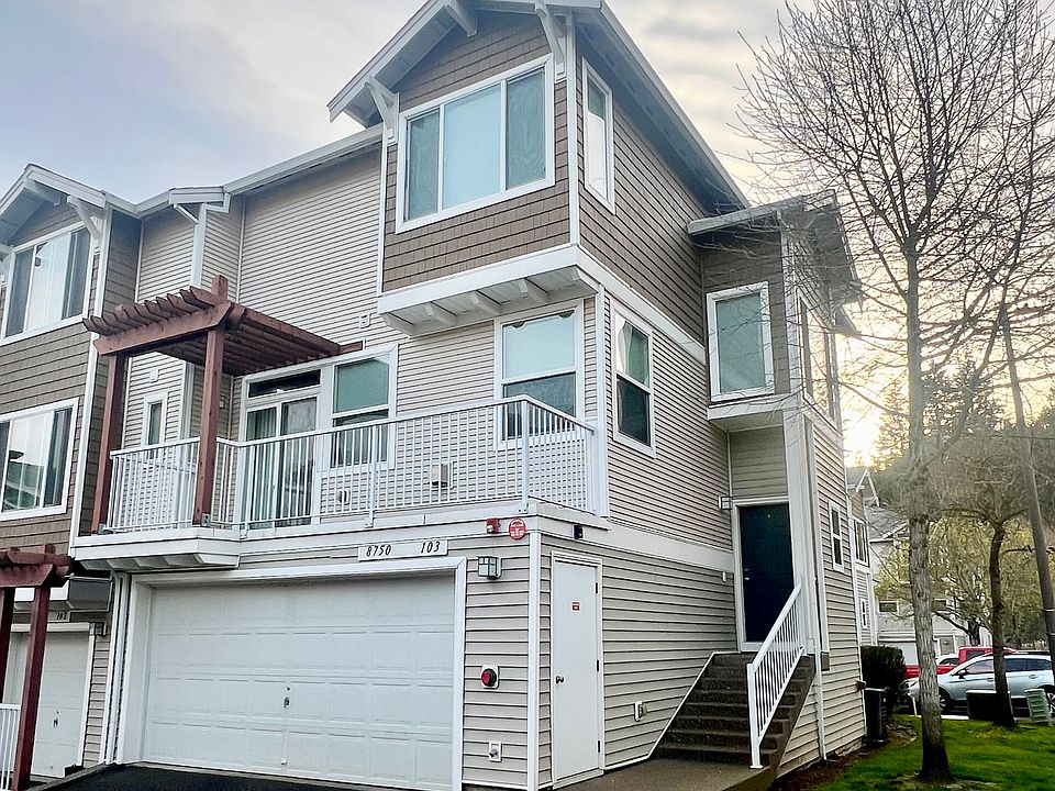 Front view of townhome