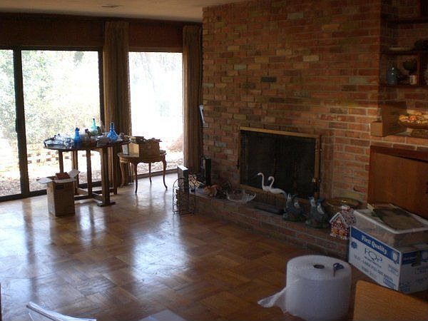 2nd image of 8636 Langdale Cir