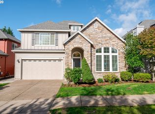 5697 NE Daventry St, Hillsboro, OR 97124