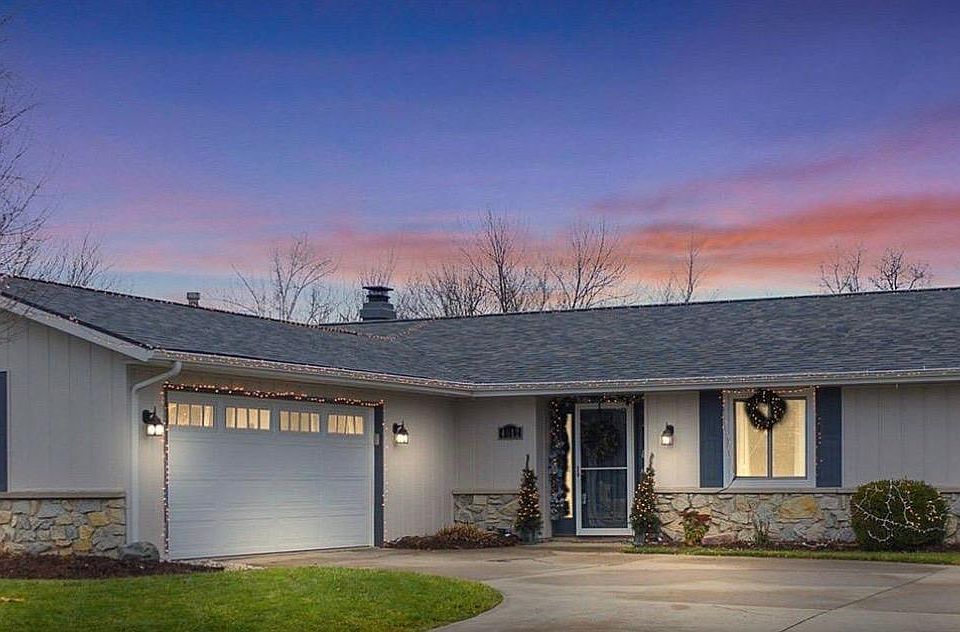 2 Car Attached Garage on Cul-De-Sac; Ring Doorbell included