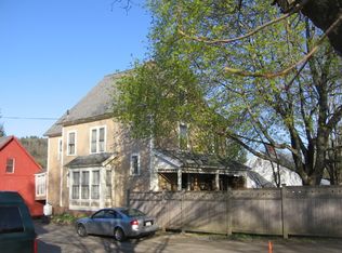 W Main St, Cummington, MA 01026