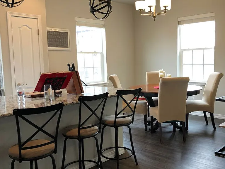 1185 Solitaire St — Photo 6