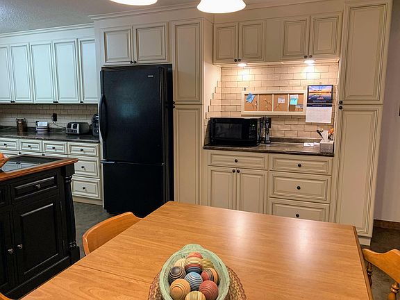 5th image of 308 Cedarwood Ct