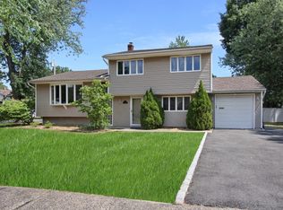 75 Redwood Rd, Springfield, NJ 07081