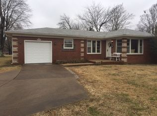 707 Chestnut St, Murray, KY 42071