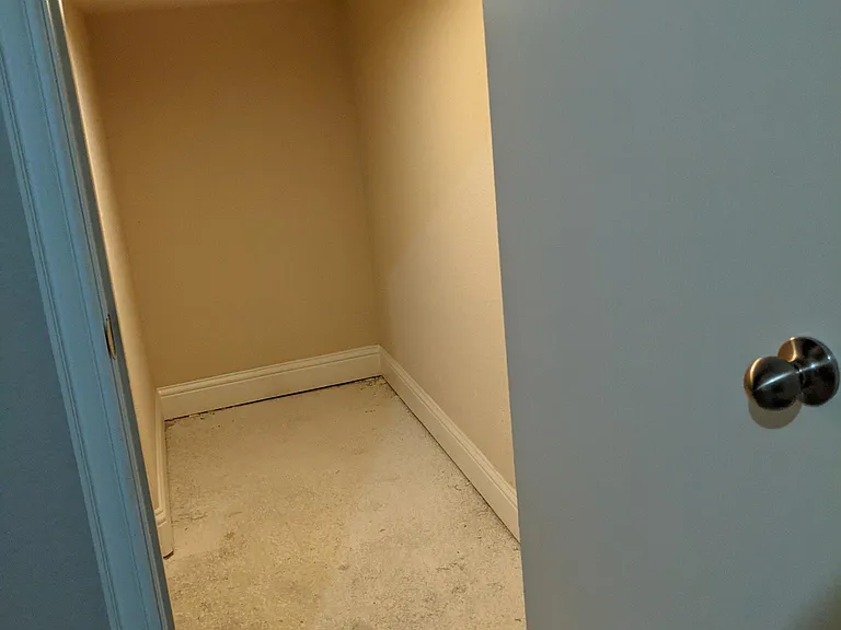 380 Woodgrove Dr #A — Photo 12