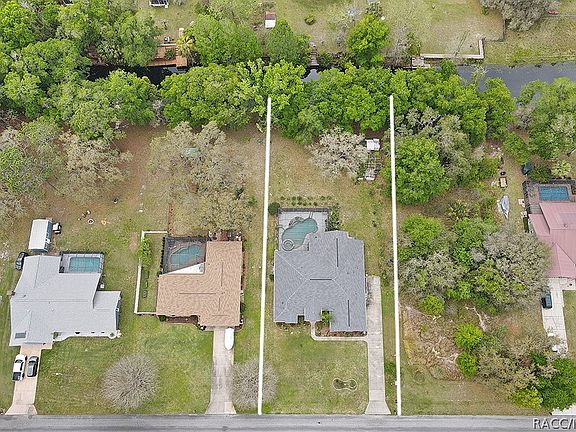 2nd image of 3072 S Cygnet Ter