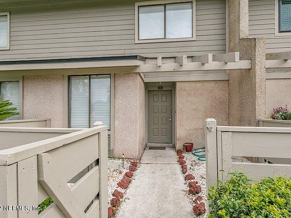 2nd image of 7701 BAYMEADOWS Circle W #1105