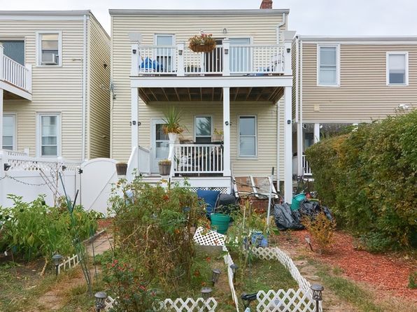 boston-massachusetts-59121008 picture