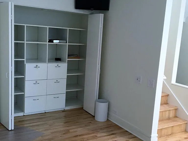 2128 N Leavitt St #TOP — Photo 16